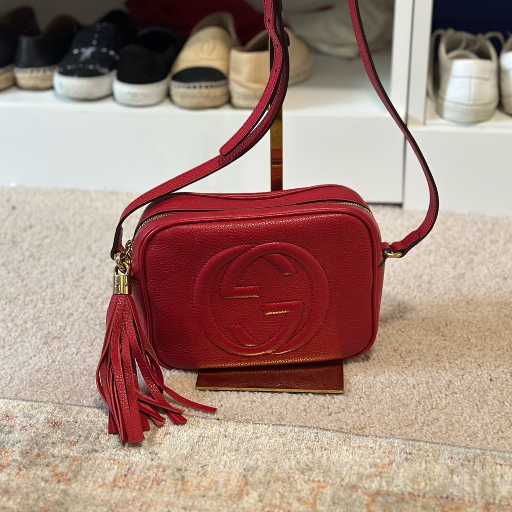 Gucci Soho Leather Disco Bag in Vibrant Red